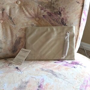 Burberry Make-Up Pouch